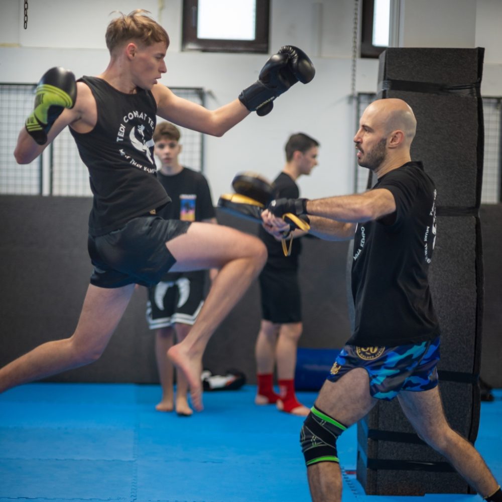 Antrenamente Muay Thai